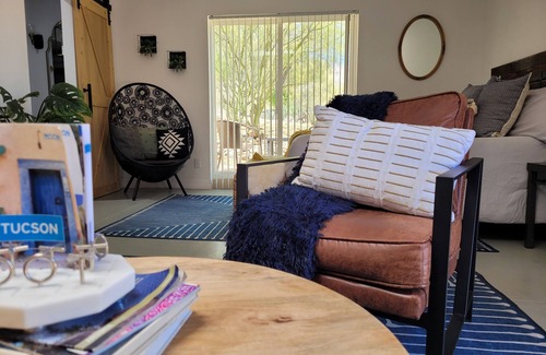 Flecha Caida Ranch Estates Apartment | Modern & elegant desert highway with quick access to hiking!