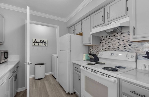 Indian Bayou Condo | Modern, Fully Updated Destin Condo Near the Beach. A Dog Friendly Peaceful Oasis