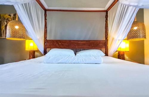 Malindi Marine National Park Apartment | Modern Girasoli Suites 02