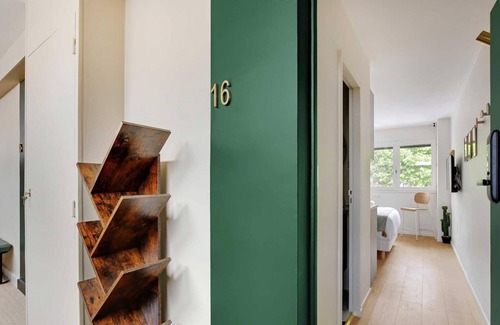 Meudon-la-Foret Apartment | Modern "Green Suites" residence - Meudon/VÃ©lizy