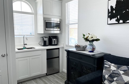 Henderson House | Modern Guest Suite with Separate Entrance