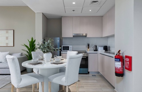 Abu Dhabi Apartment | Modern Hideaway w/Canal Views on Yas Island