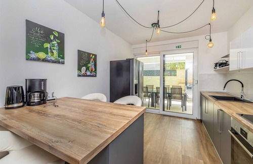 Milcetici Villa | Modern holiday house JASMINKA