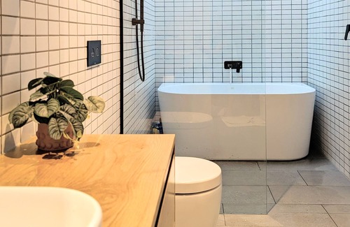 Dee Why House | Modern home with views to Long Reef