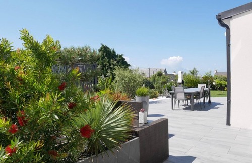 Etel Villa | Modern house in Étel, 4 beds, private garden, Wifi, pets allowed
