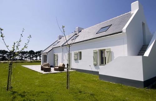 Locmaria House | Modern house with garden and wifi in Locmaria