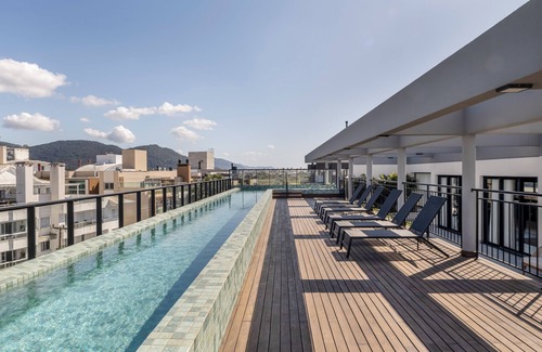 Lagoa Pequena Apartment | Modern Loft at Novo Campeche beach