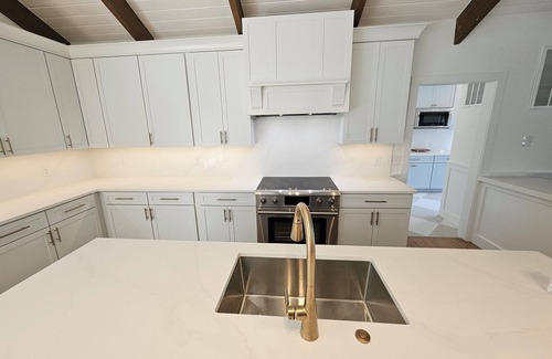 Sharps House | Modern luxury estate with private beach & dock! n