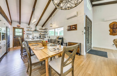 Ruidoso Cabin | Modern Retreat w/Deck: 14 Mi to Ski Apache!