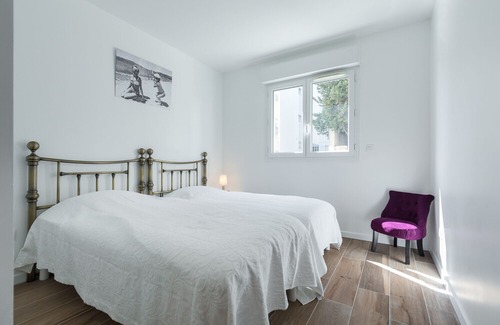 Riou - Petit Juas - Av de Grasse Apartment | Modern spacious 3 Bed 2 Bath Apt in quiet residential area of Cannes walking distance to Croisette - 1769