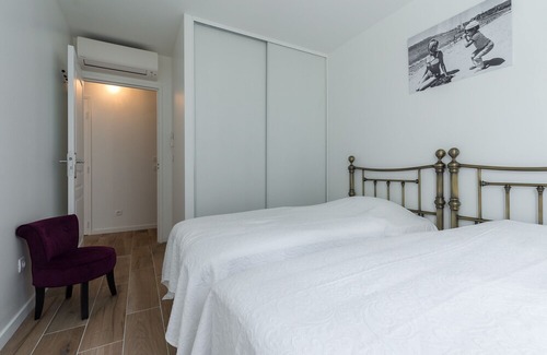 Riou - Petit Juas - Av de Grasse Apartment | Modern spacious 3 Bed 2 Bath Apt in quiet residential area of Cannes walking distance to Croisette - 1769