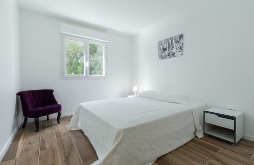 Riou - Petit Juas - Av de Grasse Apartment | Modern spacious 3 Bed 2 Bath Apt in quiet residential area of Cannes walking distance to Croisette - 1769