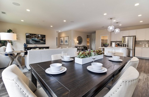 Mentone House | Modern & Spacious Family/Pet-Friendly Homen