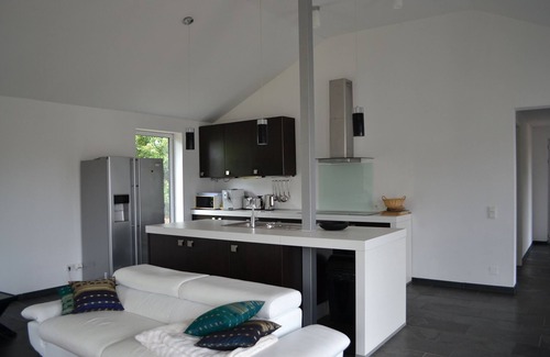 Bias House | Modern, spacious vacation home with garden, 5 minutes to the Atlantic Ocean