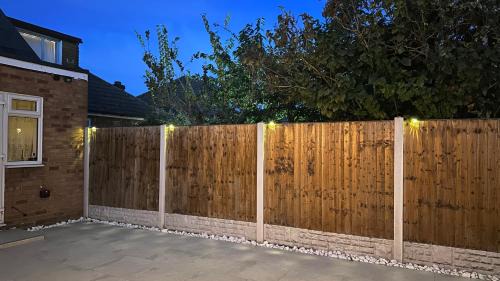 London Borough of Hounslow Apartment | Modern Studio Luxe Heathrow London