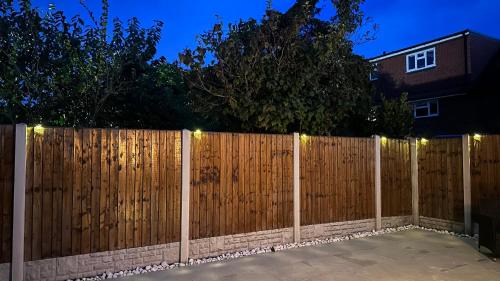 London Borough of Hounslow Apartment | Modern Studio Luxe Heathrow London