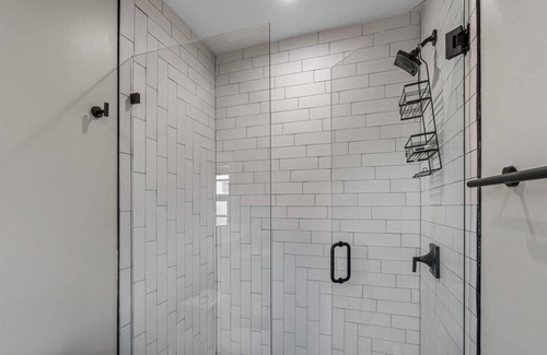 Poiciana Park II Apartment | Modern & Stylish Studio in the Heart of West Palm