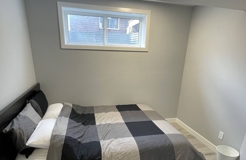 Calgary Apartment | Modern Suite w/ Private Entrance-Close to Airport