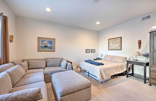 Louisville House | Modern Townhome, Day Trip to Colorado Ski Resorts!
