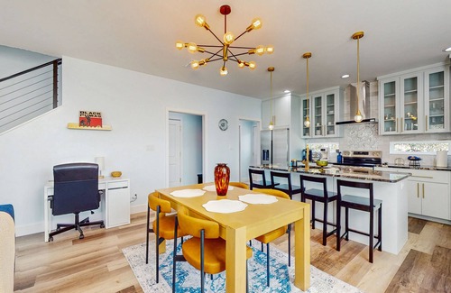 Granite Shoals House | Modern two-story home with kitchen, backyard, patio & dog-friendly