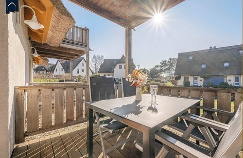 Loddin House | Modern vacation home with sauna & garden - close to nature and comfortable on Usedom
