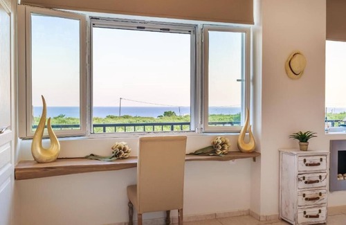 Ferma House | Modern vacation suite in Ferma