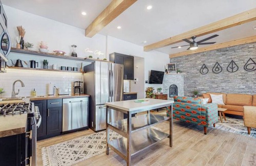 Angel Fire Condo | Modern Villa /2BR /2BA /FP /2 Patios /Arcade /5 min to Slopes and Trails!