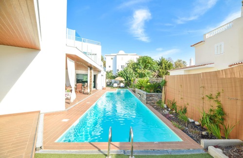 Carvoeiro Villa | Modern Villa, amazing private pool