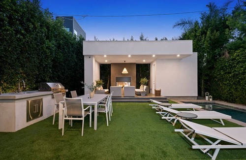 Tri-West Villa | MODERN VILLA IN WEST HOLLYWWOD