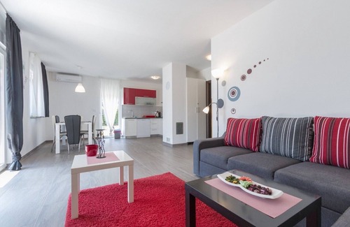 Rebici Villa | Modern villa with large private pool and children's playground