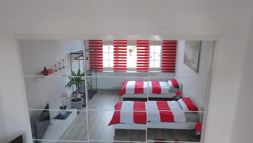 Loehne Apartment | Moderne Altbauwohnung 80qm