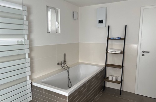 Alsdorf House | Moderne Ferienzimmer/monteurzimmer