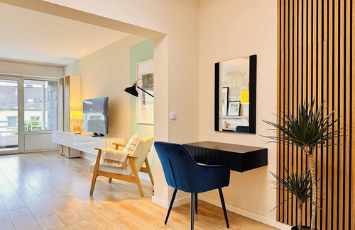 Dinslaken Apartment | Moderne Wohnung 89m2 3 min zum Bahnhof & City