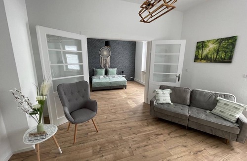 Meuselwitz Apartment | Modernes, Großes City Apartment 95 qm in Meuselwitz