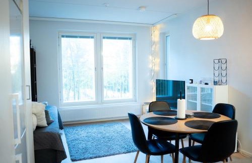 Myyrmaki Apartment | Moderni uudisyksiö pk-seudulla