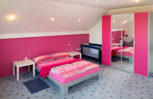Kamnik Apartment | Modrin Apartments