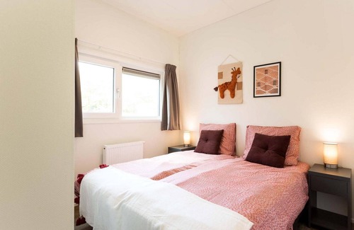 Ransdaal Ski Chalet | ✓ Module Special at Residence Valkenburg ✓ Holiday home for 6 persons ✓ Located in Valkenburg (Schin op Geul) ✓ Holiday resort in South Limburg, near Maastricht ✓ Book directly at the resort