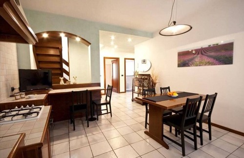 Borgo Roma Apartment | Molinara · Huge 6pax apartment close to the Fair