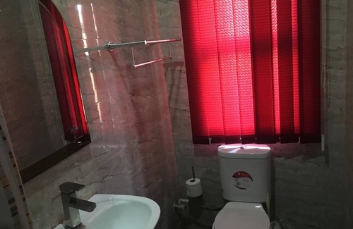 Ofin Hotel | Momak 5 Hotel and Suites