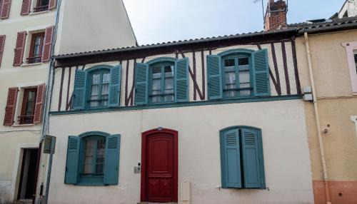 Limoges Apartment | Mon Appart'hôtel - Gare de Limoges - Duplex 2 Chambres - Parking en supp