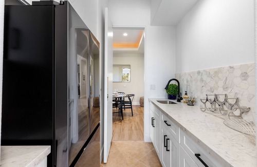 Araby Commons House | Mon Cheri Estate – Luxury Retreat w/Pool & Spa