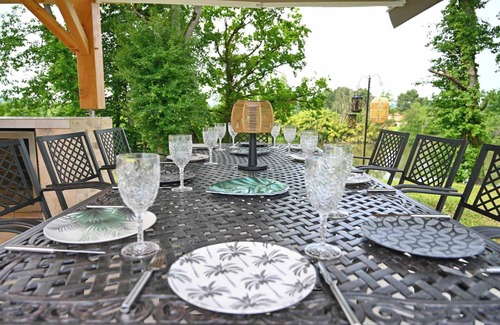 Sainte-Livrade-sur-Lot Villa | "Mon rêve" villa situated on river Lot, ideal for families and groups relaxation