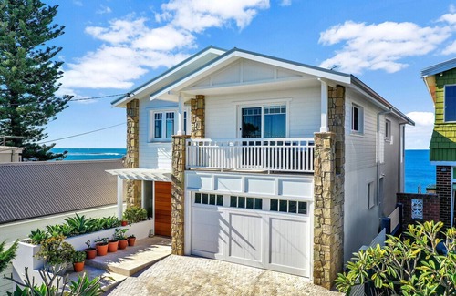Dee Why House | Monash Beach House - Oceanfront