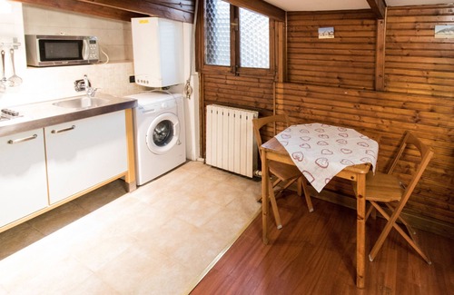 Historic Centre Apartment | Mono Verde