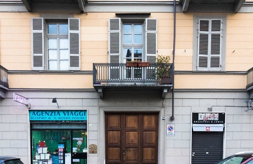 Historic Centre Apartment | Mono Verde