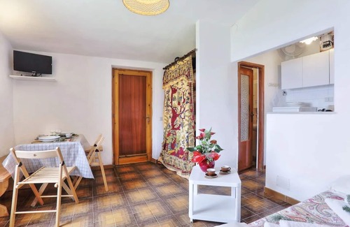 Zanca Apartment | Monolocale in giardino con meravigliosa vista sul mare e sul tramonto