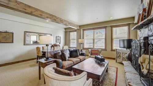 Deer Valley House | Mont Cervin 22 by AvantStay Luxury Ski in Ski out home in Park City