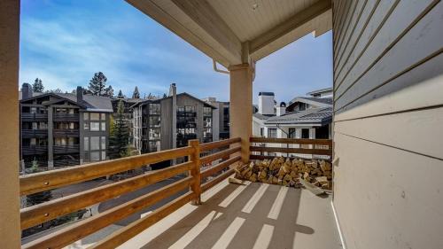 Deer Valley House | Mont Cervin 32 by AvantStay Ski In Ski Out Home in Silver Lake Village w Hot Tub