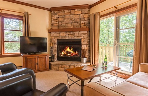 Mont-Tremblant Condo | Mont-Tremblant - Plateau sur la Montagne 228-1