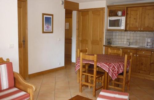 Pralognan-la-Vanoise Apartment | Montagne: 3 pièces avec balcon, proche pistes & centre, Pralognan - FR-1-464-120